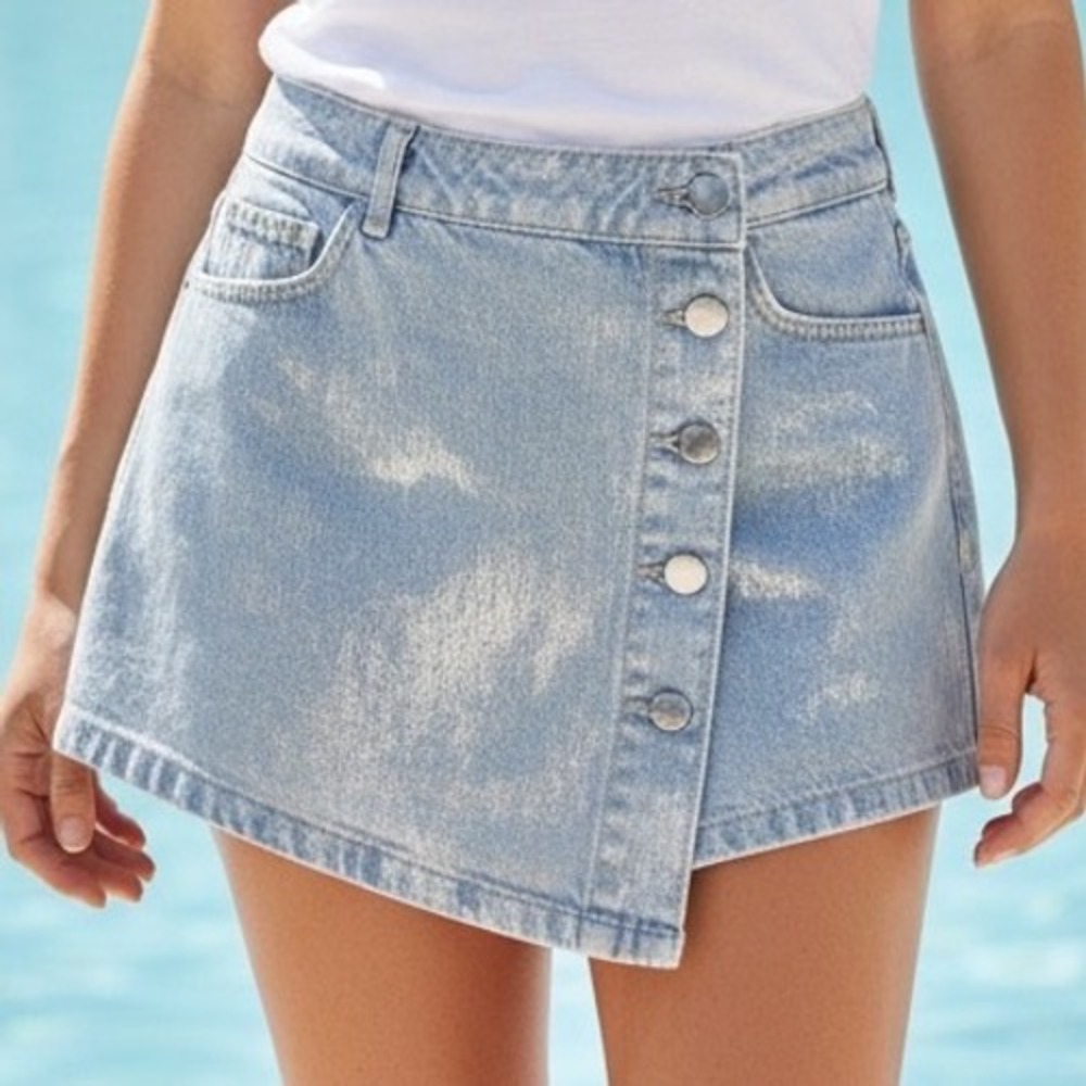 Zara Light Blue Denim Skort with Button Front